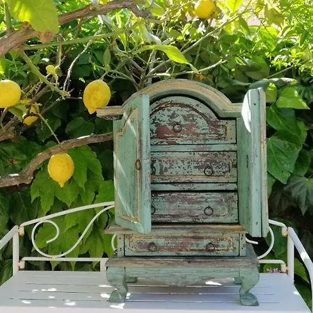 La Porta Sulla Costa Bed & Breakfast 3*