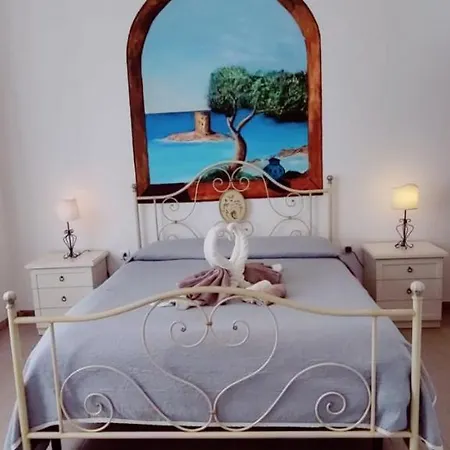 ベッド・アンド・ブレックファスト La Porta Sulla Costa サン・パンタレオ