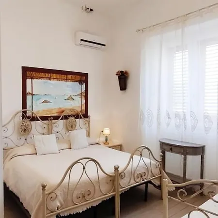 La Porta Sulla Costa Oda ve Kahvaltı San Pantaleo