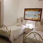 La Porta Sulla Costa Bed and breakfast San Pantaleo